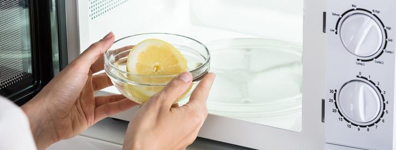 Proste sposoby na łatwe czyszczenie mikrofalówki bez wysiłku