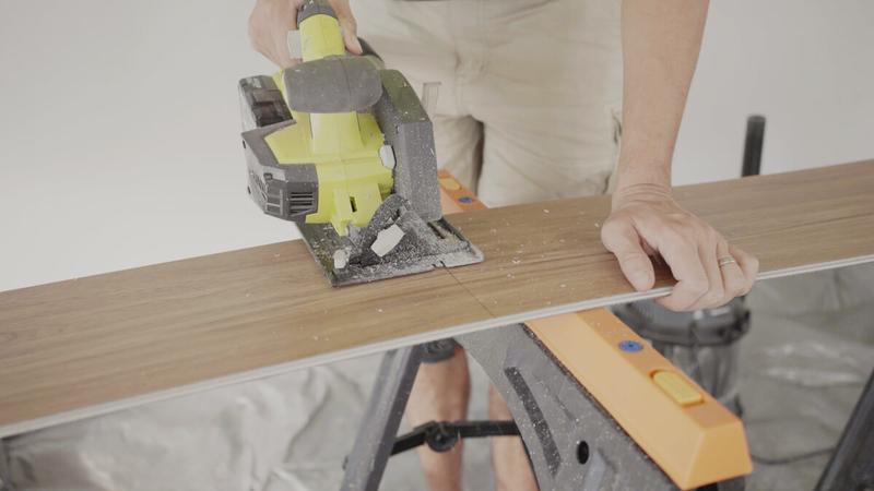 Jak i czym ciac panele podłogowe, aby uzyskać idealne dopasowanie?