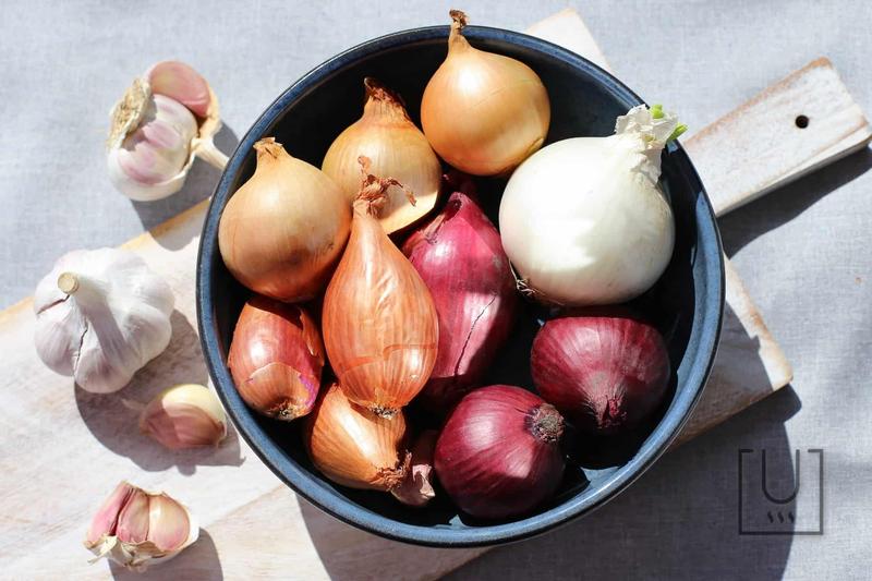 Naturalne pestycydy czosnek cebula